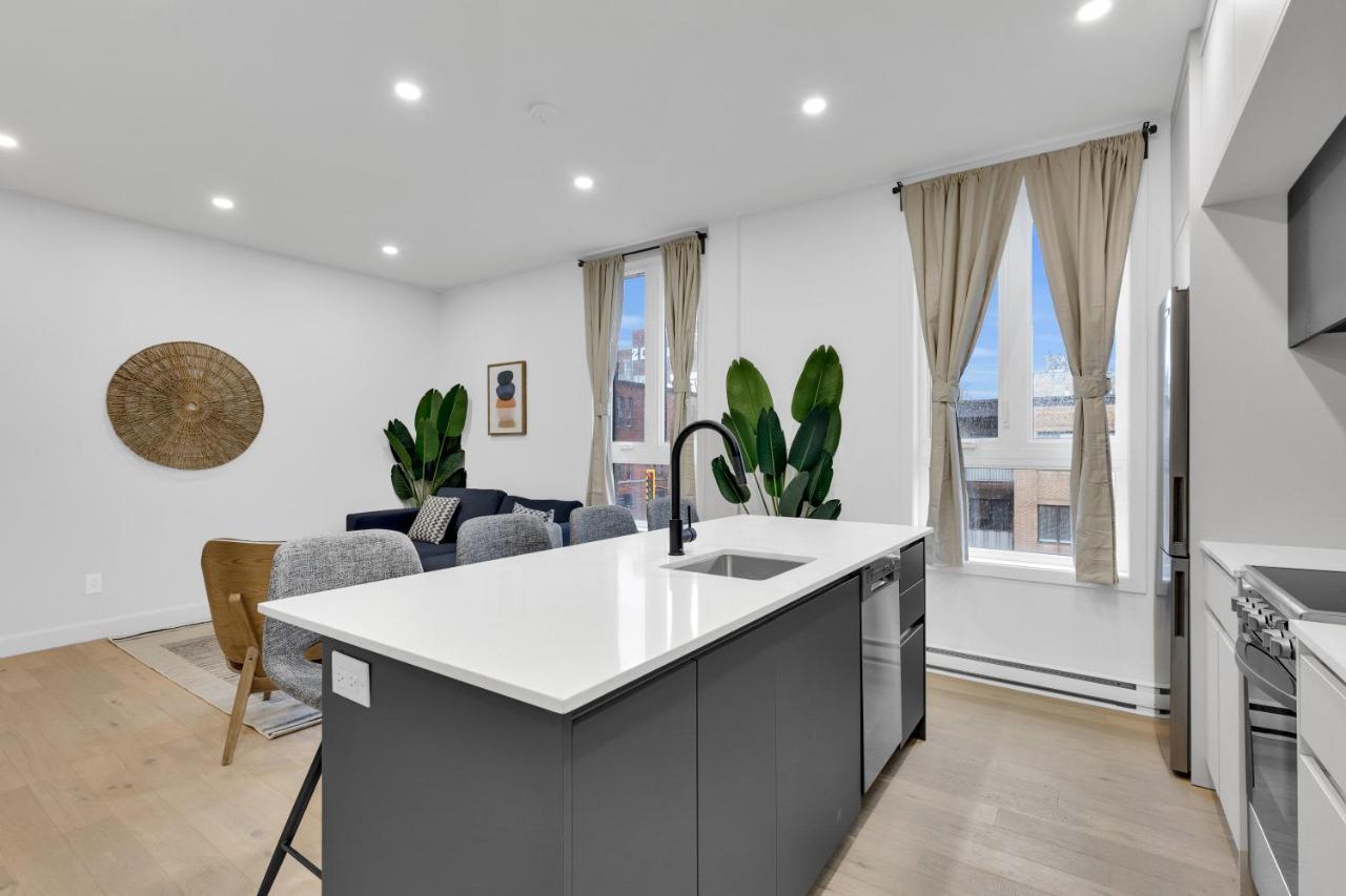 Deluxe Suites Downtown Монреаль Екстер'єр фото